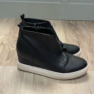 Wanted Dawson black high top sneaker wedge bootie‎ women's size 9